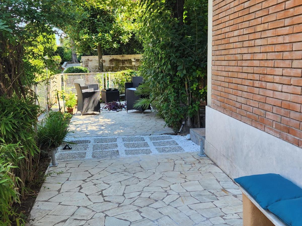 Ferienwohnung Chez Nous Rom Exterior foto